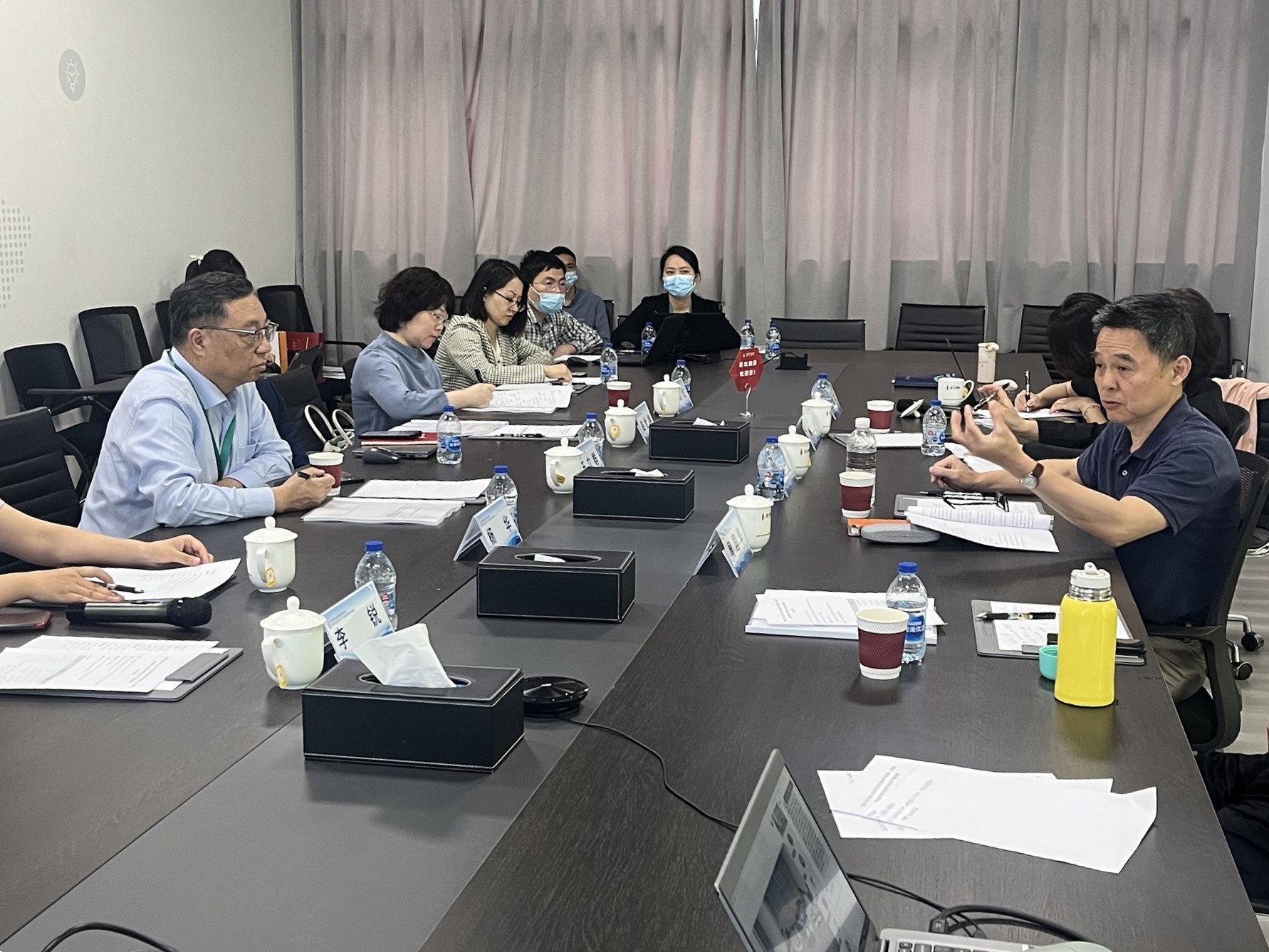 中国药品监督治理钻研会立项课题结题会.jpg
